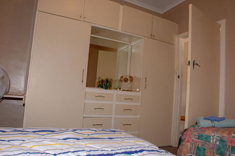 Kimba Units - Hotels Melbourne 12