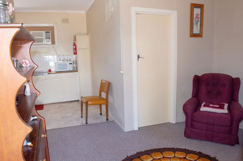 Kimba Units - Hotels Melbourne 4