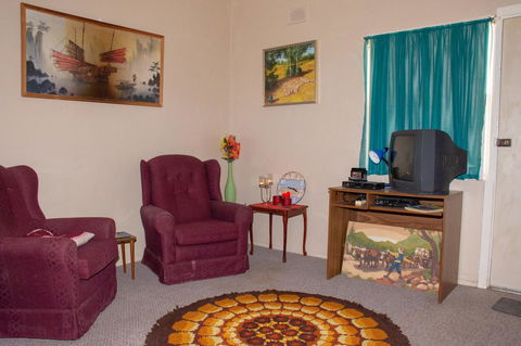 Kimba Units - Hotels Melbourne 9