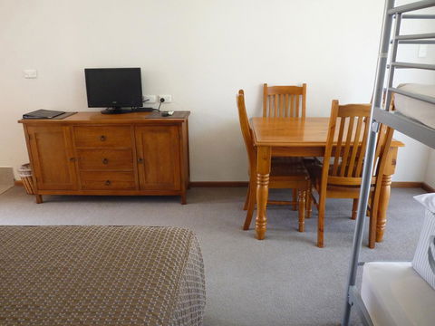 Coonawarra Motor Lodge - Hotels Melbourne 12