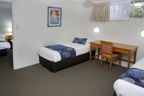 Aston Motel Yamba - Hotels Melbourne 25