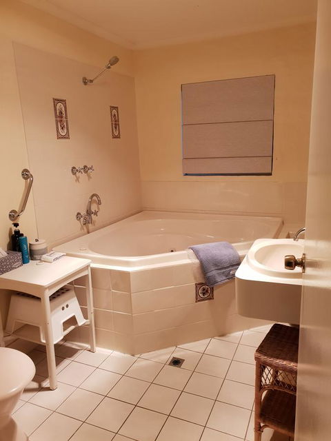 Donnybrook Cottages - Hutt River - Hotels Melbourne 6