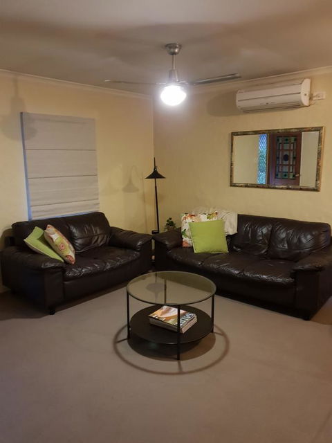 Donnybrook Cottages - Hutt River - Hotels Melbourne 4