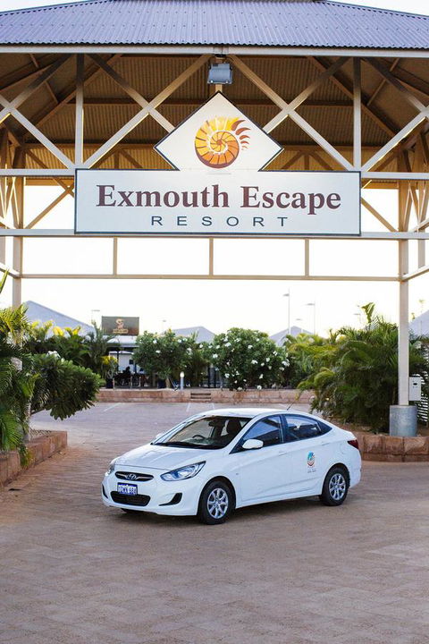 Exmouth Escape Resort - Hotels Melbourne 1