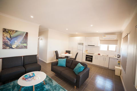 Exmouth Escape Resort - Hotels Melbourne 35