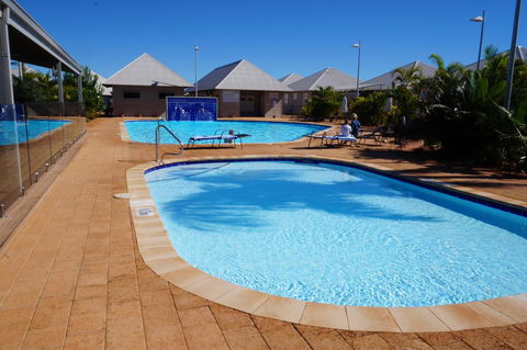 Escape 2 Exmouth - Hotels Melbourne 21