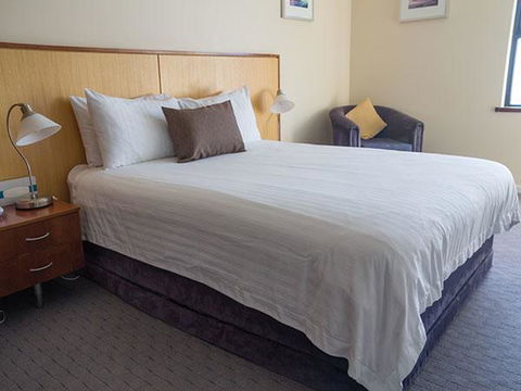 Ocean Beach Hotel - Hotels Melbourne 0
