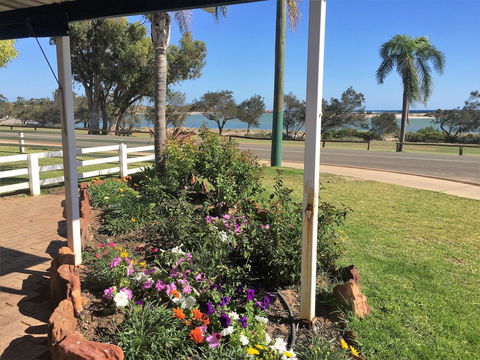 Kalbarri Seafront Villas - Hotels Melbourne 10
