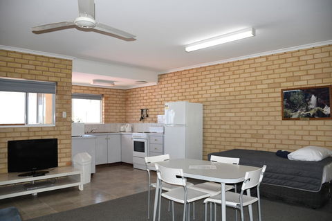Kalbarri Seafront Villas - Hotels Melbourne 16