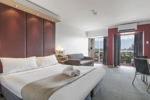 Metro Hotel Perth - Hotels Melbourne 0