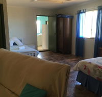 Surf Shack - Hotels Melbourne