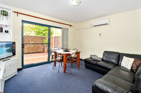 Dolphin Lodge Albany - Self Contained Apartments At Middleton Beach - Hotels Melbourne 10