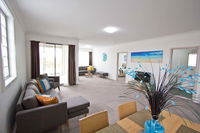 Book Morisset Accommodation Vacations Hotels Melbourne Hotels Melbourne