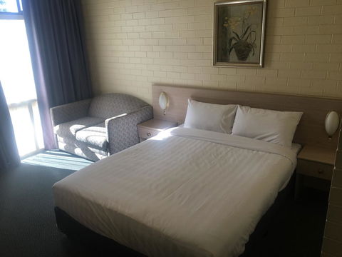 Junee Motor Inn - Hotels Melbourne 14