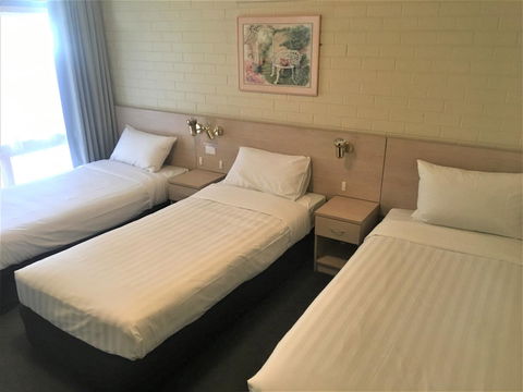 Junee Motor Inn - Hotels Melbourne 18