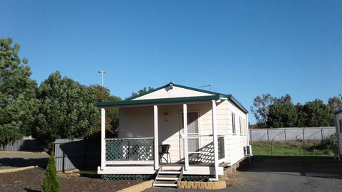 Junee Motor Inn - Hotels Melbourne 22