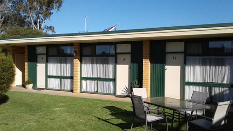Junee Motor Inn - Hotels Melbourne 10