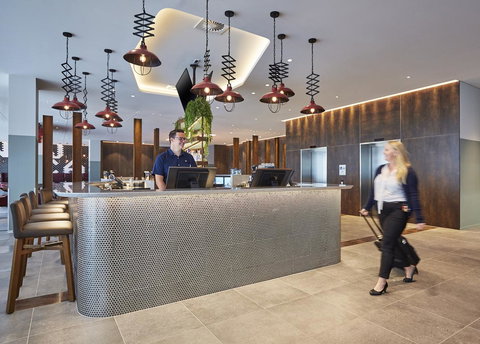 Holiday Inn Express Sydney Airport, An IHG Hotel - Hotels Melbourne 2
