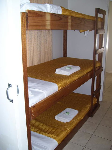 Glenwood Tourist Park & Motel - Hotels Melbourne 15