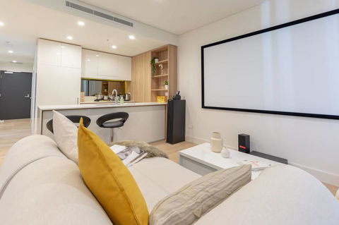 Japanese Style Waterfront Apt Wt Rooftop Pool - Hotels Melbourne 16
