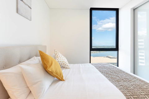 Japanese Style Waterfront Apt Wt Rooftop Pool - Hotels Melbourne 21