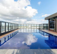 Japanese Style waterfront apt wt rooftop pool - Hotels Melbourne