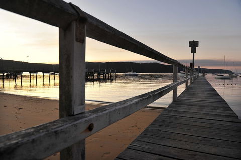 Refuge Cove On Pittwater - Hotels Melbourne 14