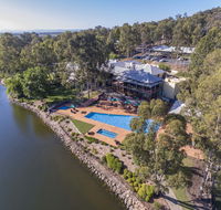 Oaks Cypress Lakes Resort - Hotels Melbourne