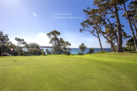 Beachfront 2 - Hotels Melbourne 21