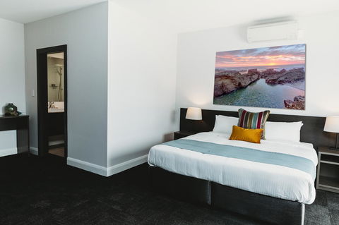 Coniston Hotel Wollongong - Hotels Melbourne 2