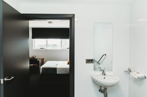 Coniston Hotel Wollongong - Hotels Melbourne 27