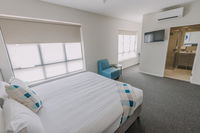 Book Hamilton Accommodation Vacations Hotels Melbourne Hotels Melbourne