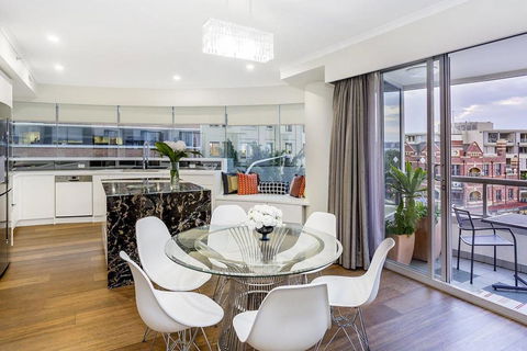 Darling Harbour ICC 3BR+PARKING+VIEWS è¾¾ä»¤æ¸¯å…¨æ™¯è±ªåŽä¸‰æˆ¿ - Hotels Melbourne 2
