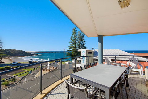 The Cove Yamba - Hotels Melbourne 10