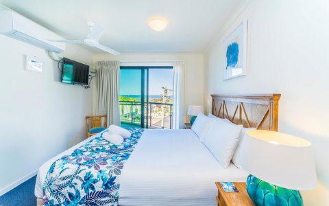 The Cove Yamba - Hotels Melbourne 17