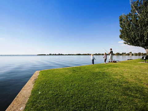 Mulwala Resort - Hotels Melbourne 39