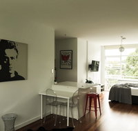 Woollahra Gem Spectacular Views and Garden Paradise - Hotels Melbourne