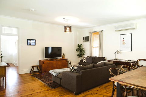 Morpeth Cottage - Hotels Melbourne 2