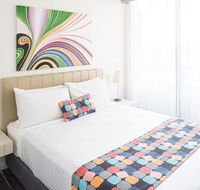 Seasons Harbour Plaza - Hotels Melbourne
