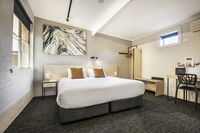 Book Colyton Accommodation Vacations Hotels Melbourne Hotels Melbourne