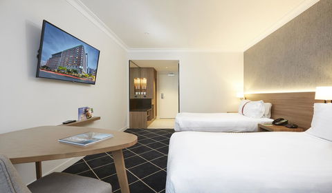 Furama Darling Harbour - Hotels Melbourne 9