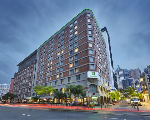 Furama Darling Harbour - Hotels Melbourne 0
