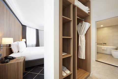 Furama Darling Harbour - Hotels Melbourne 35