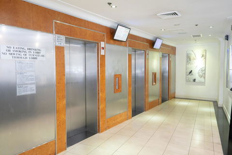 Castle Serviced Apartments - Hotels Melbourne 33