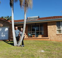 Twin Palms Holiday House at Lighthouse - Hotels Melbourne