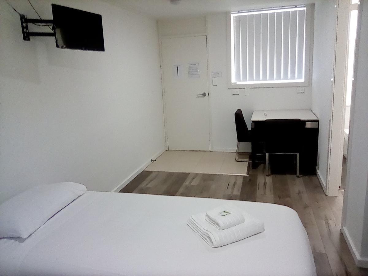 Ambarvale NSW Hotels Melbourne