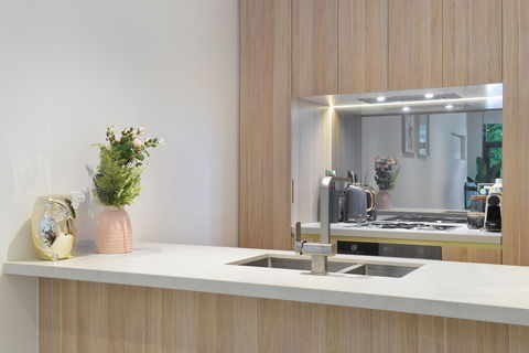 Luxury Home Hotel Next To Darling Harbour - Hotels Melbourne 3