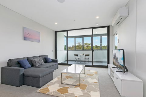 Stylish And Neat Two Bed Apartment In Wentworth Point - Hotels Melbourne 0