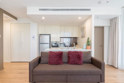 Sydney CBD Modern 2 Bedroom Apartment + Free Car Parking - Hotels Melbourne 4