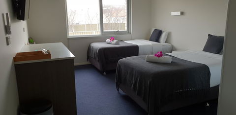 Carlton Suites - Hotels Melbourne 10